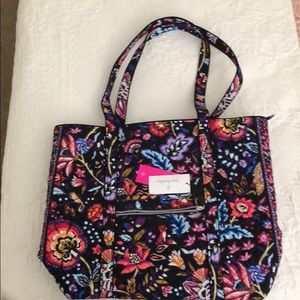 Vera Bradley tote bag Foxwood print
